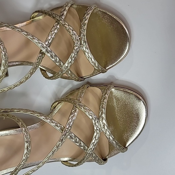BADGLEY MISCHKA Strappy Ankle Wrap Block 4" Heel Pumps Sandals Almond Toe - Picture 2 of 10